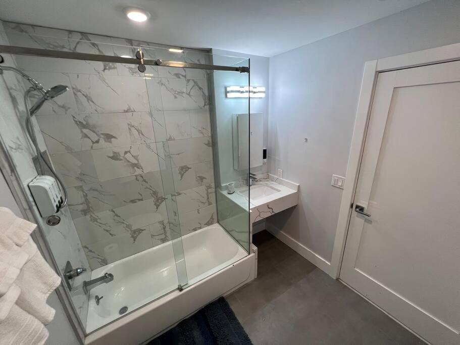 The Cozy Suite - 1Br With Free Parking Paterson Esterno foto